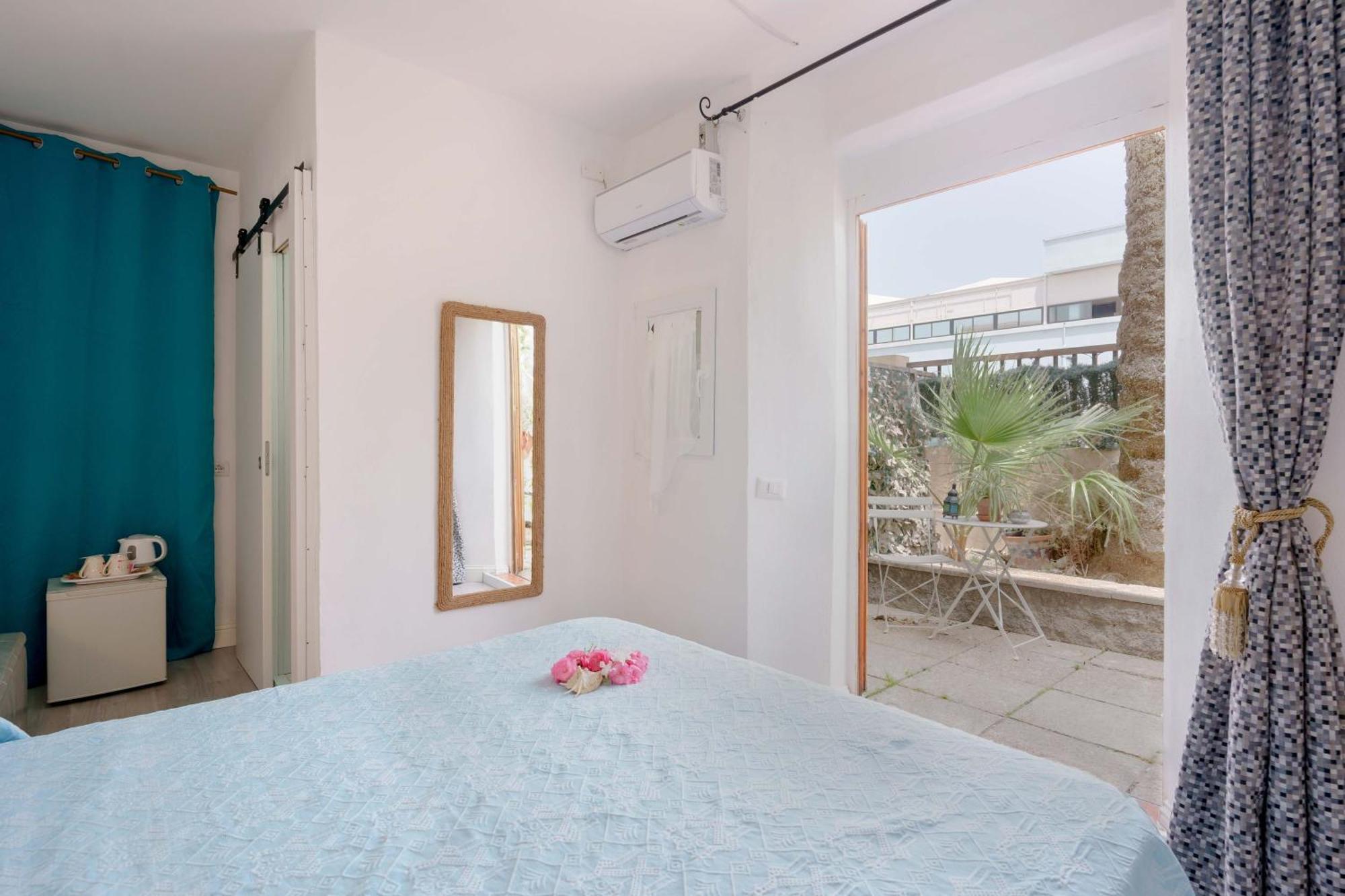 Villabeachcity Guesthouse Cagliari Ngoại thất bức ảnh